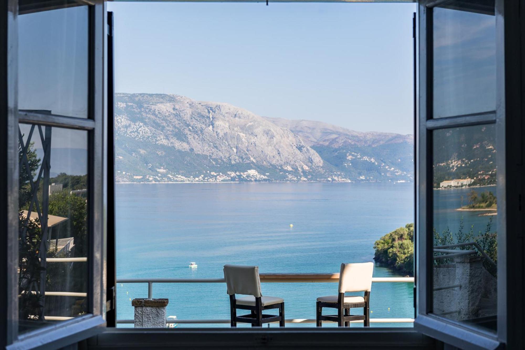 Angelos Seaview Studios By Konnect, กอมเมนโน ภายนอก รูปภาพ